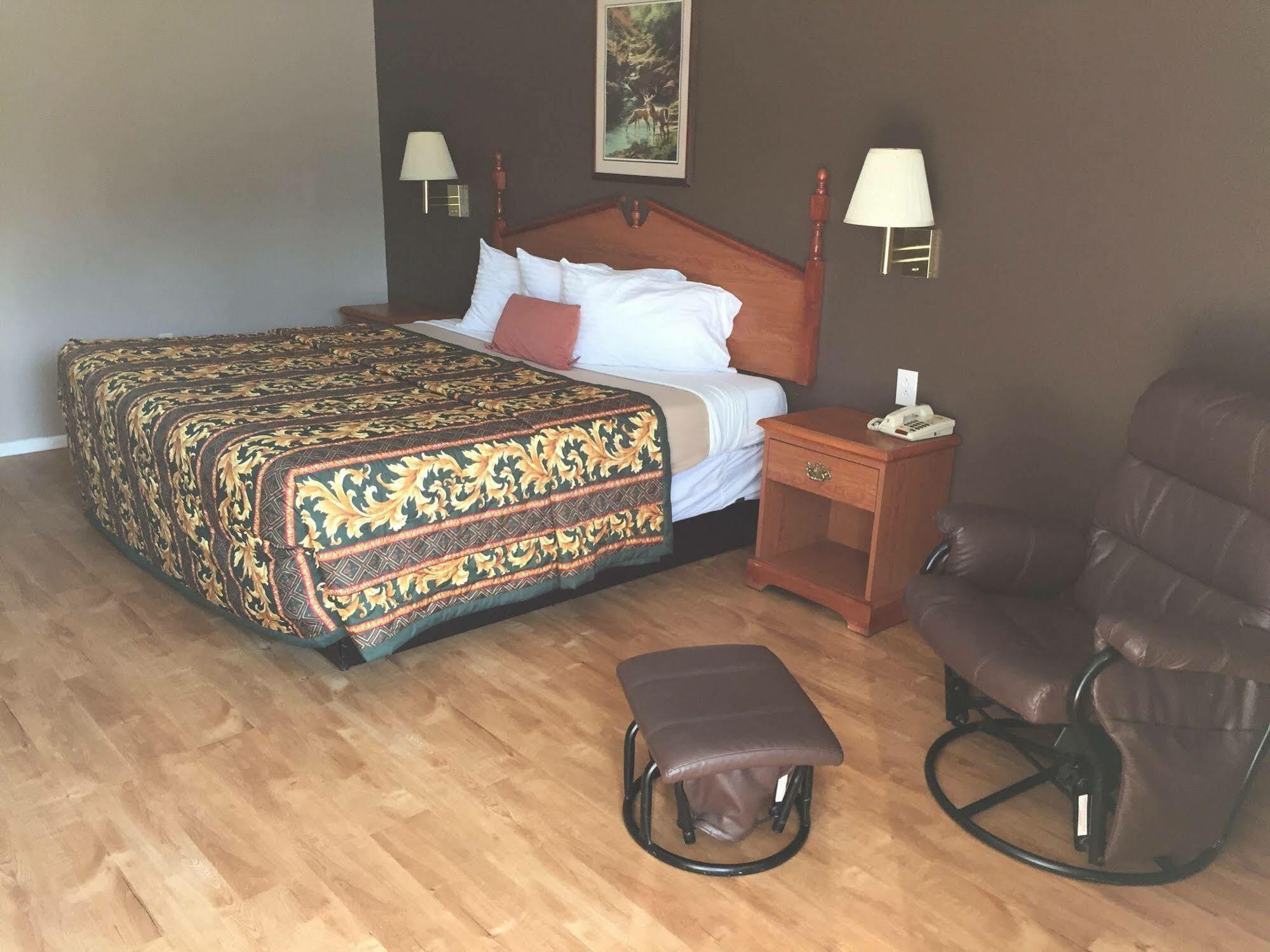Deerfield Inn New Johnsonville Buitenkant foto